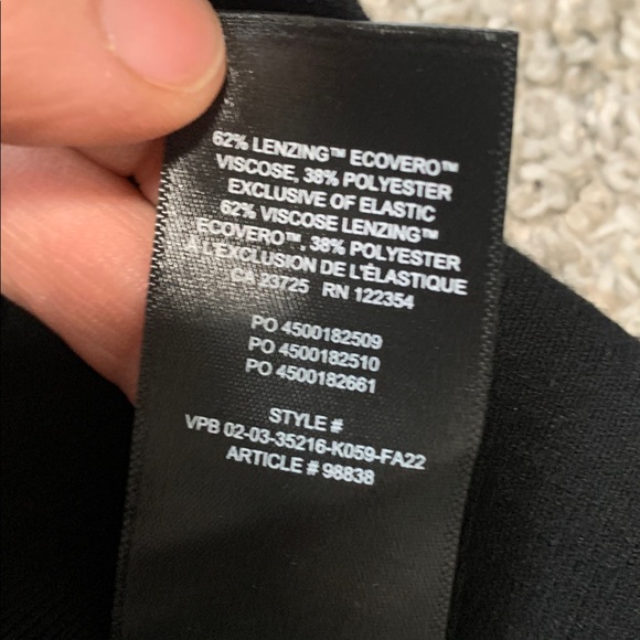 Sunday Best Aritzia Samantha Black Tie Front Cropped Cardigan Sweater Size Small - Picture 7 of 7